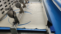Macchina per la fabbricazione del pane con lavash in acciaio con una capacità di 800-1500 pcs/h per forme rotonde o rettangolari